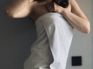 Lady__Boom live webcam thumbnail