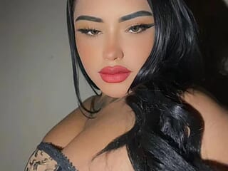 Lairahearvy live webcam thumbnail