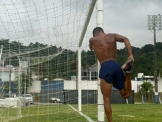 LatinLeone live webcam thumbnail