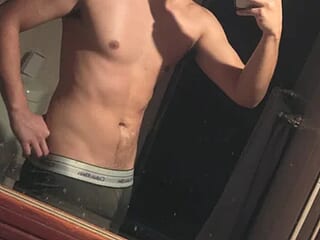 LatinShortt live webcam thumbnail