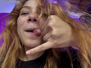 Latinflower18 live webcam thumbnail