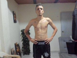 Latins_Boss live webcam thumbnail