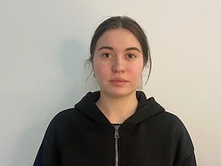 LatoniaNeedam live webcam thumbnail