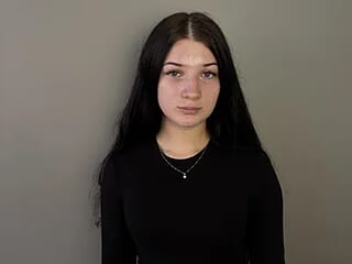 LatoriaCriscuolo live webcam thumbnail