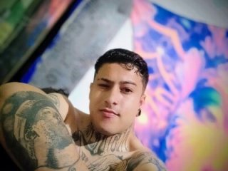 Latrelzin17 live webcam thumbnail