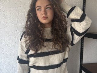 LaurelSatunas live webcam thumbnail