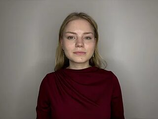 LavonaMadlem live webcam thumbnail