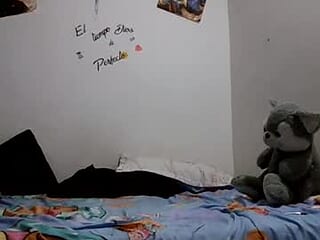 lady_lattina live webcam thumbnail
