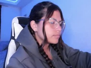 ladybrown_16 live webcam thumbnail