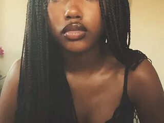 ladymystiquee1 live webcam thumbnail