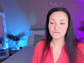 ladyynoir live webcam thumbnail