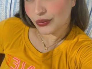 lana_model live webcam thumbnail
