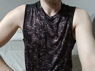 larzik94 live webcam thumbnail