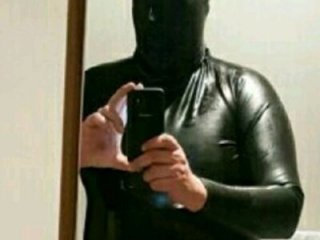 latexsub75 live webcam thumbnail