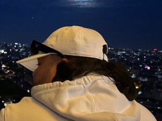 latingangsex live webcam thumbnail