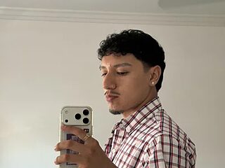 latino_switch live webcam thumbnail