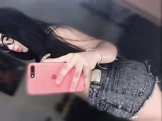 lauraxq live webcam thumbnail