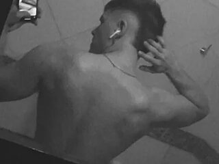 lautydiaz98 live webcam thumbnail