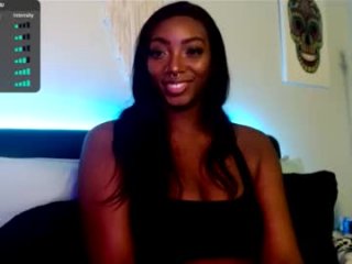 laylaariana69 live webcam thumbnail
