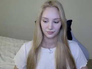 laylapretty001 live webcam thumbnail