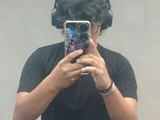 layom_21 live webcam thumbnail