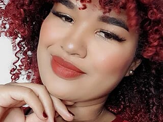 Leana25 live webcam thumbnail