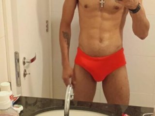 LeandroLima23Cm live webcam thumbnail