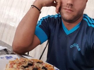 Lecatore80 live webcam thumbnail
