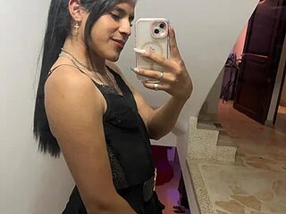 Leilany_sexy live webcam thumbnail