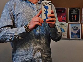 LemmeBeYourSecret live webcam thumbnail