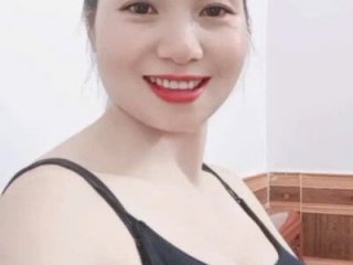 Lena079 live webcam thumbnail