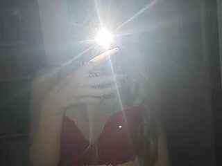 LeniMaria live webcam thumbnail