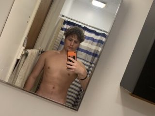Let-me-Cum-in-that-ass live webcam thumbnail