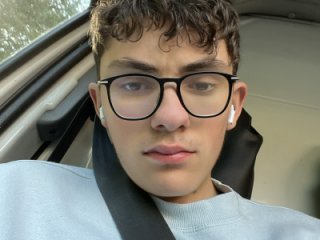 Lexxx1234_ live webcam thumbnail