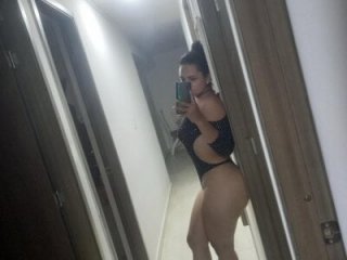 Leyna_Kenet live webcam thumbnail