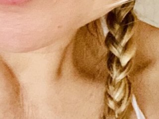 Leyna_liu live webcam thumbnail