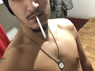 Leynad2000 live webcam thumbnail