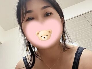 lemonade_madame live webcam thumbnail