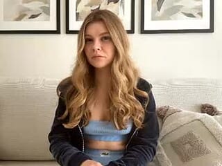 lenitaschmidtka live webcam thumbnail
