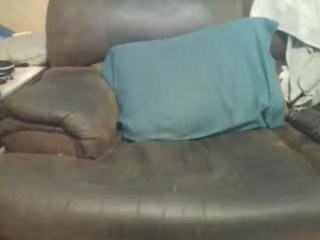 leo0m3d1n4 live webcam thumbnail