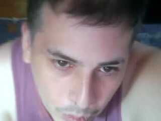 leo9439 live webcam thumbnail