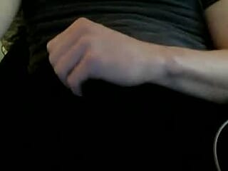 leomilan022 live webcam thumbnail