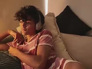 leon_prince live webcam thumbnail