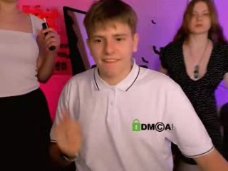 leslie_bird live webcam thumbnail