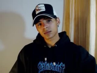 lewis_ly live webcam thumbnail