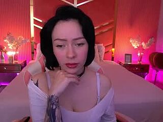 lexie_pearl live webcam thumbnail