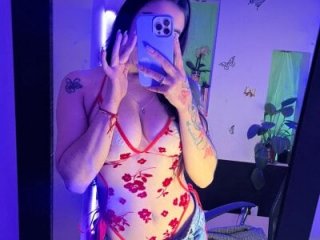Lia-mitch live webcam thumbnail