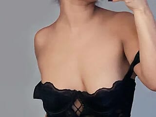 Lia_Kittenx live webcam thumbnail