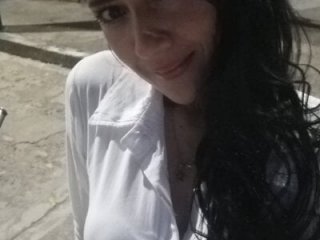 Lia_Liaa live webcam thumbnail