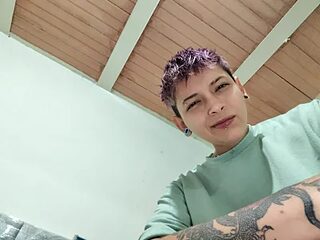 Liam_iker live webcam thumbnail
